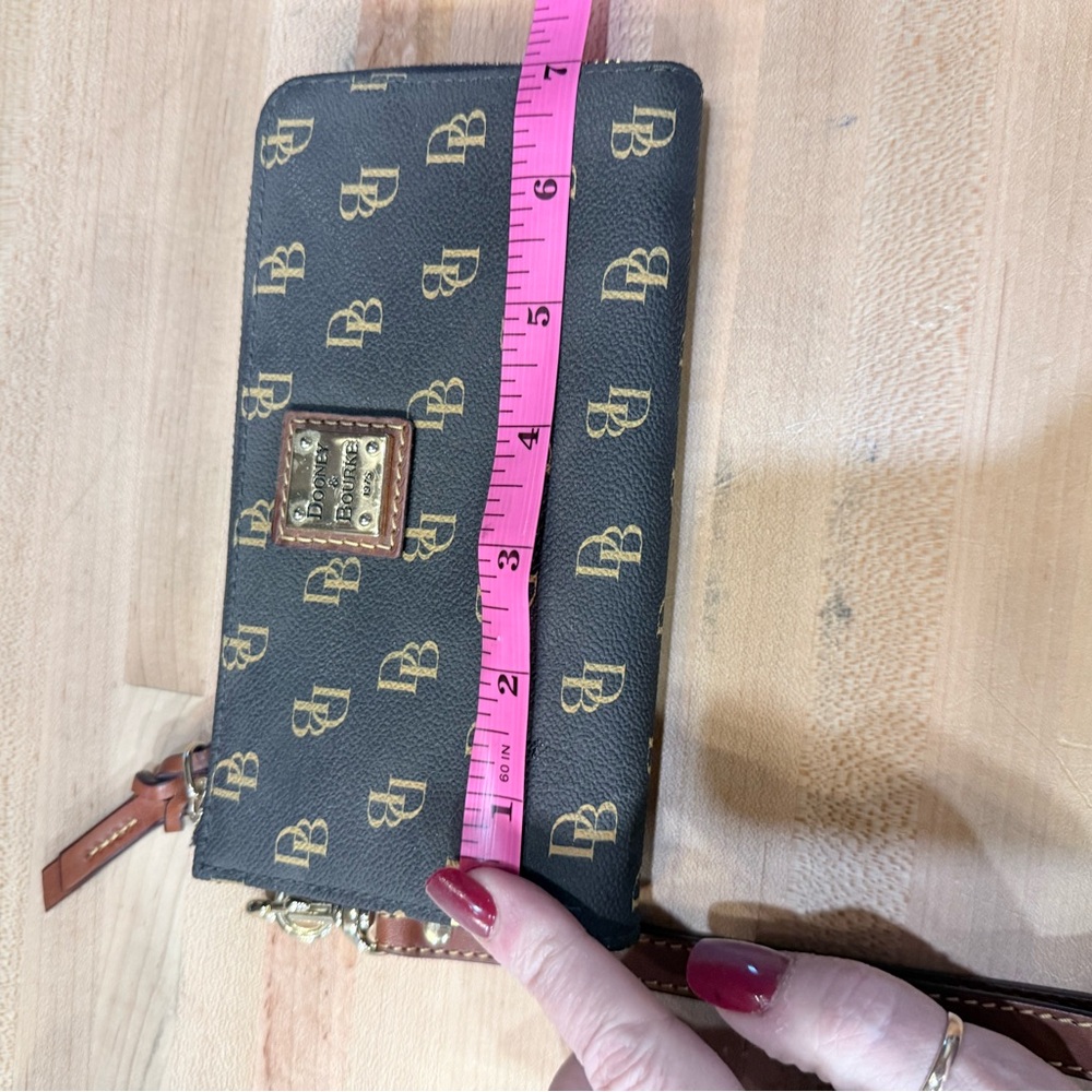 Dooney & Bourke Black Wallet with Gold Logo